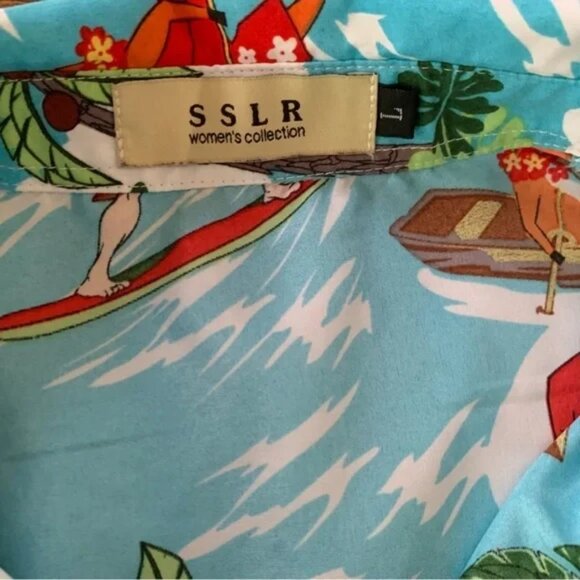 Santa Christmas Holiday Hawaiian Festive Graphic Button Down Shirt - Picture 6 of 11